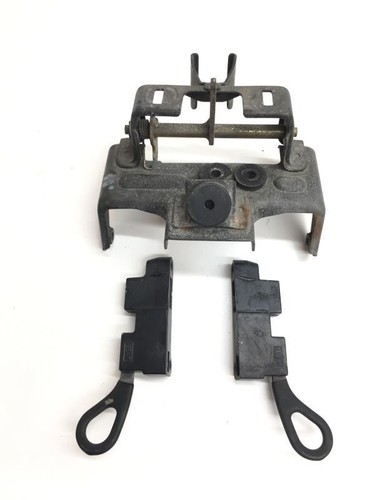 Yamaha vmax 1200 seat lock - vmax,