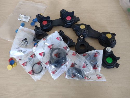Hydraulic coupler spool covers - hydraulic,
