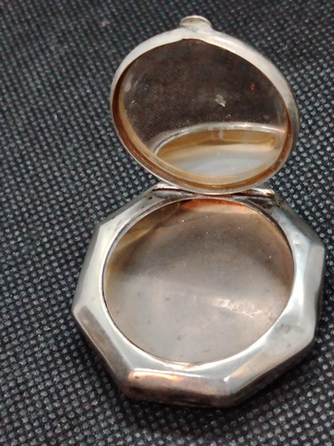 Antique silver powder - antique, compact