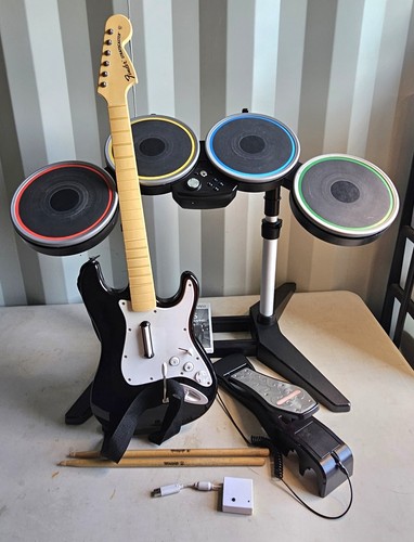 Nintendo wii rock band - nintendo,