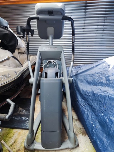 Precor crosstrainer efx 835 - precor,