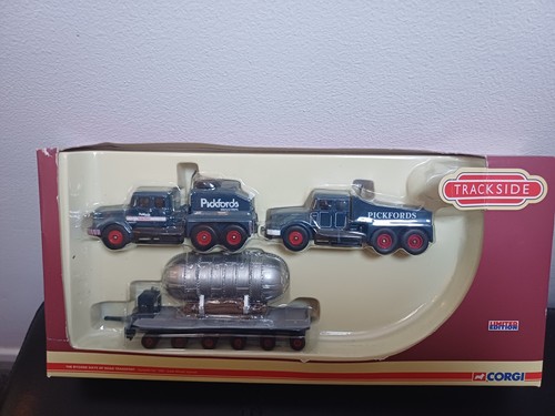 Corgi dg198000 trackside - dg198000,