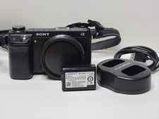 Sony Alpha NEX-6 16.1MP