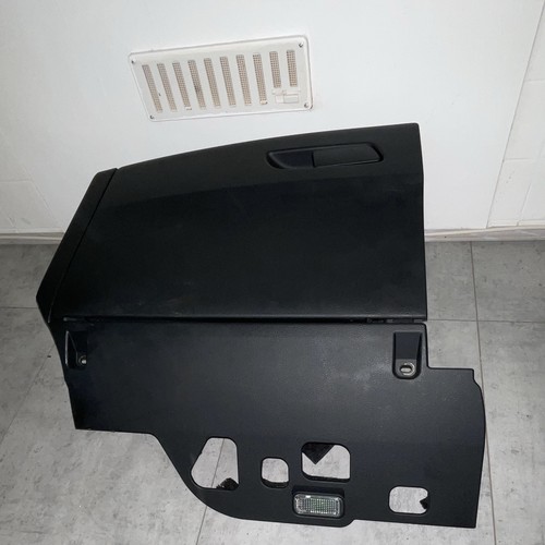 Audi glove box - a4,