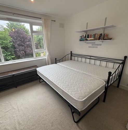 Not selling anymore trundle - not,