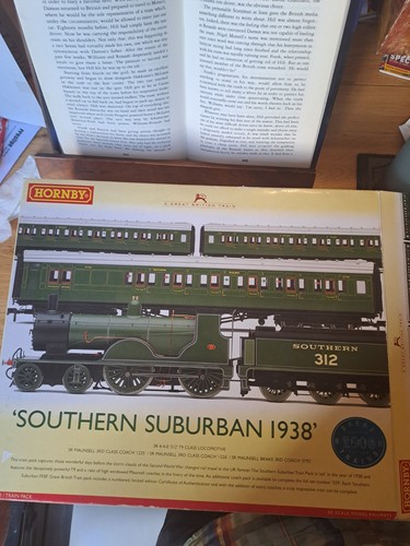 Hornby r2813 vintage southern - ,
