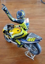 minichamps Valentino Rossi gp Donington 2000 limited edition 122 006196