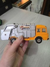 Corgi Sanitation Rubbish Bin Collection Truck 1116 Circa 1970's 