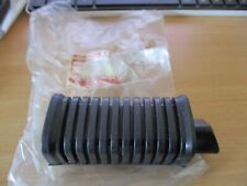 KAWASAKI GENUINE NOS FRONT RIGHT FOOTREST 34028-1055 GPZ305