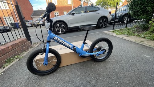 Strider balance bike - 14,