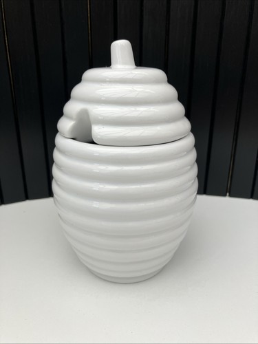 White ceramic lidded honey - lidded,