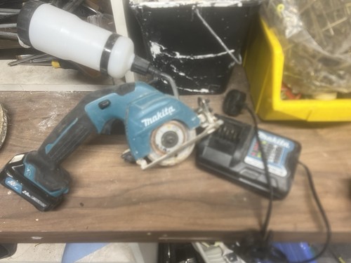 Makita cc301d tile cutter with - makita,