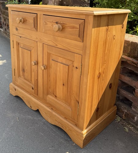 Small waxed pine sideboard - small,