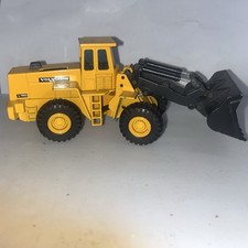 Joal VolvoBm L160 Loading