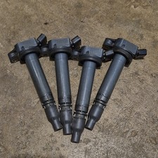 TOYOTA AURIS YARIS 1.3