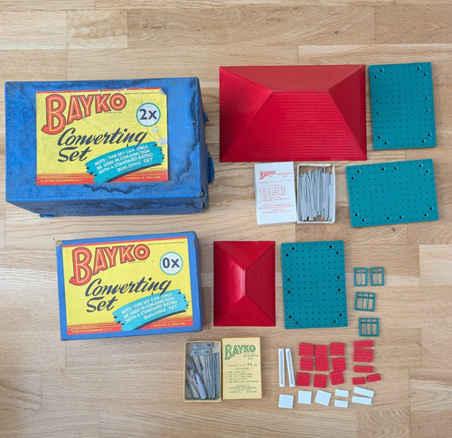 Bayko building converting set - building,