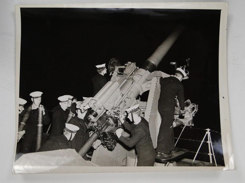 Naval ships crew - ships,
