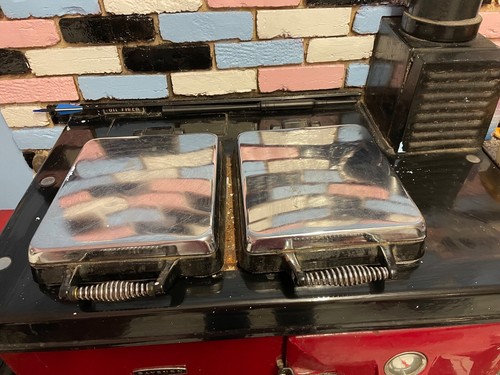 Rayburn cooker - rayburn,