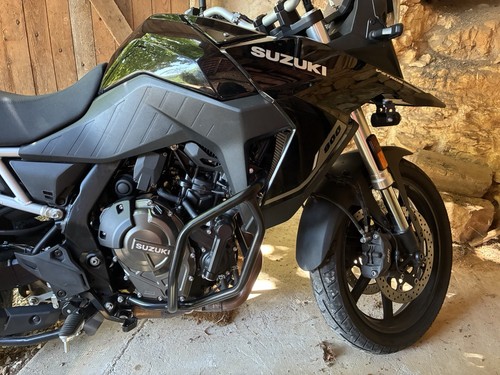 Suzuki strom 800 hepco - v,