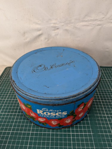 Tin vintage 1980s cadburys - 1980s,