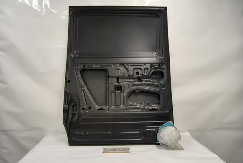 Rear sliding door - rear,