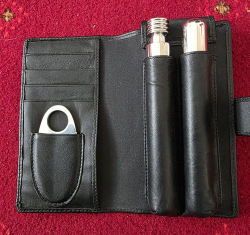Leather cigar case with - cigar,
