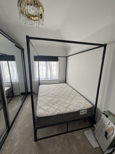 Four poster double - four,