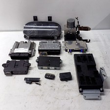 17-23 RANGE ROVER VELAR 2.0