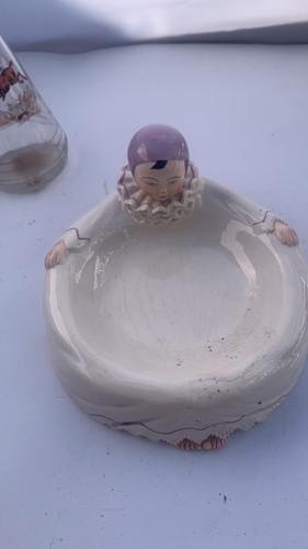 Vintage novelty - vintage, (pre-1970)