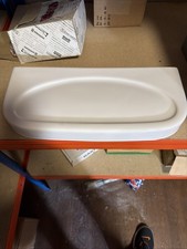 TOILET CISTERN LID - Armitage