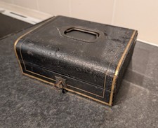 Vintage 1920's Travel Vanity