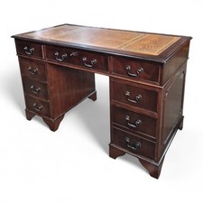 Kneehole writing desk -