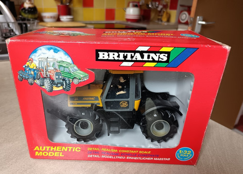Britains 9440 jcb - 9440, fastrac