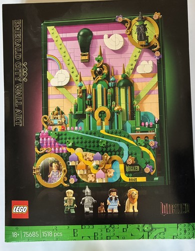 Lego wicked emerald city wall - wicked,
