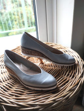  Van Dal Lightweight Wedge