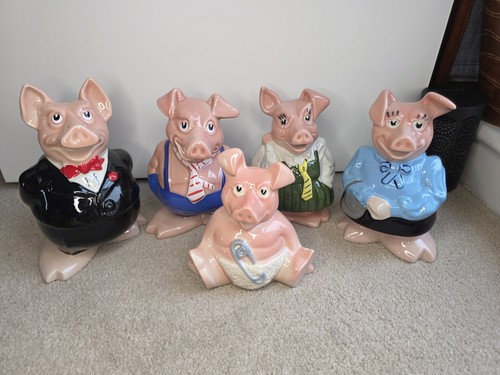 Full set wade natwest pigs - 5,