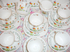 Vintage 21 Piece Tea Set