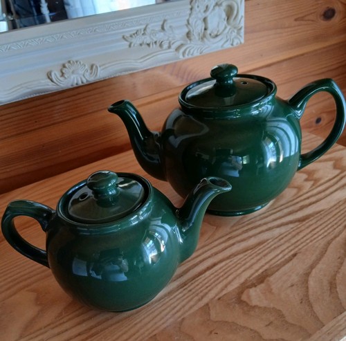 Rayware green teapots - 2,