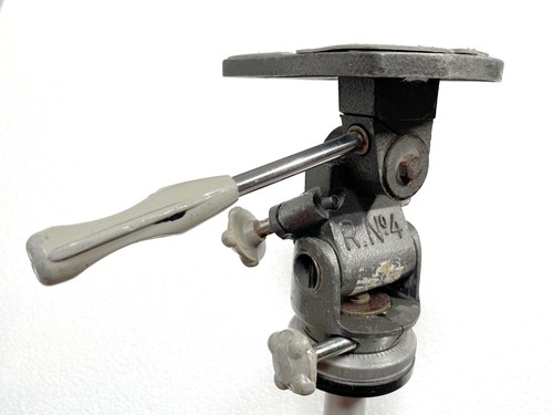 Gitzo pan and - tilt, head