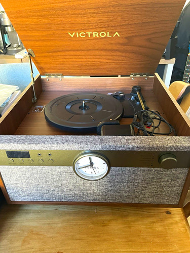 Victrola 1 century - victrola, in