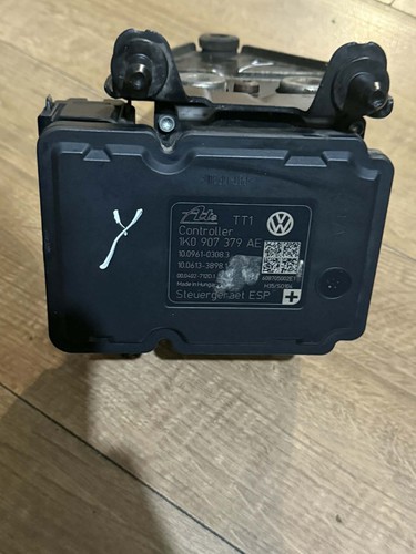 Audi 2012 abs pump - 08-2012,
