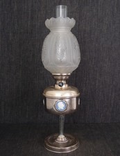 Lampada a petrolio  - Lampe à pétrole - oil lamp - petroleumlampe K & T