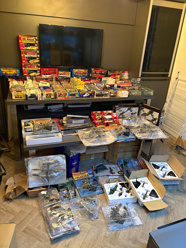 Diecast cars planes - planes, and