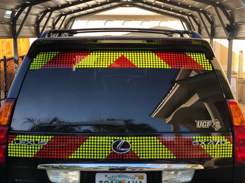 Reflective dot chevron panel - reflective,