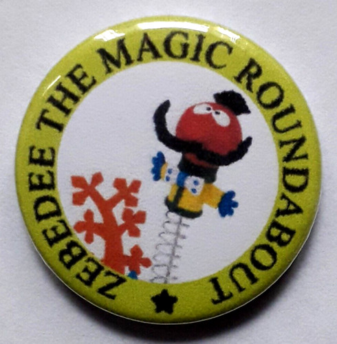 25mm badge show the - 25mm, of