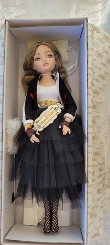 Lowyne wilde doll invisible - lowyne,