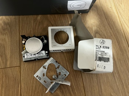 Sunvic tlx2259 room - room, stat