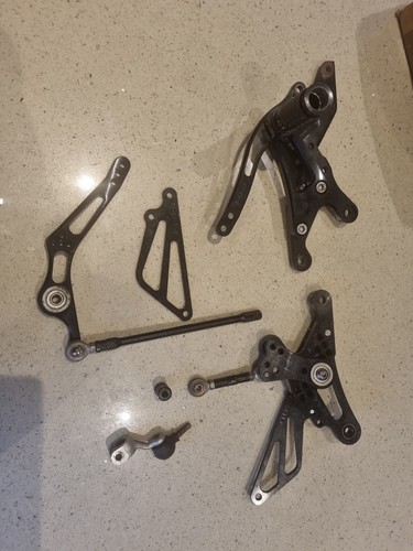 Yamaha yzf rear set genuine - yamaha, r1