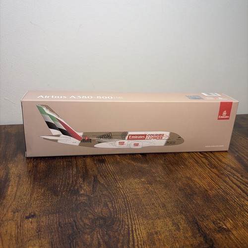 Airbus a380 800 emirates - a380-800,