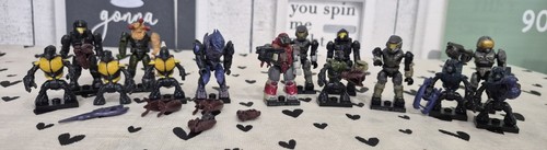 Halo mega bloks figures and - bloks,